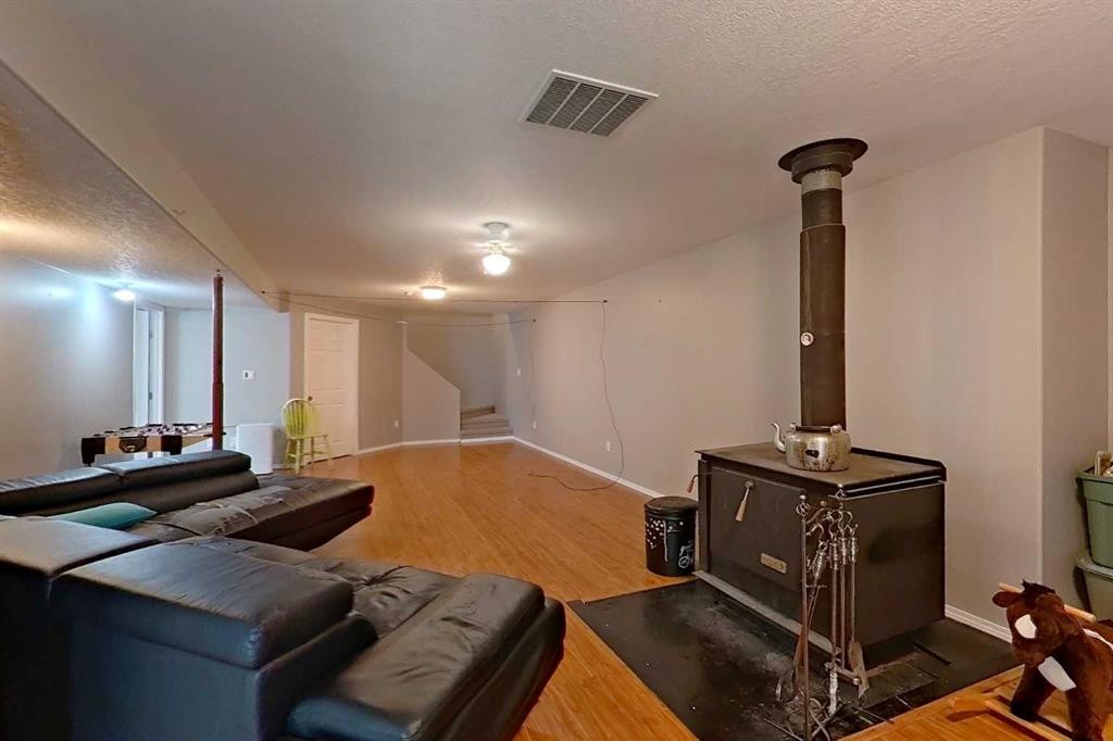 74120 100 Range Road, Kinuso, AB - Indoor Photo Showing Other Room
