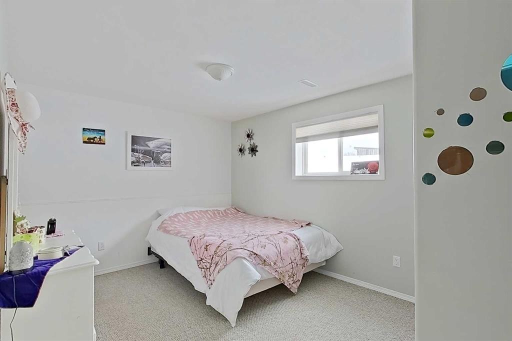 74120 100 Range Road, Kinuso, AB - Indoor Photo Showing Bedroom