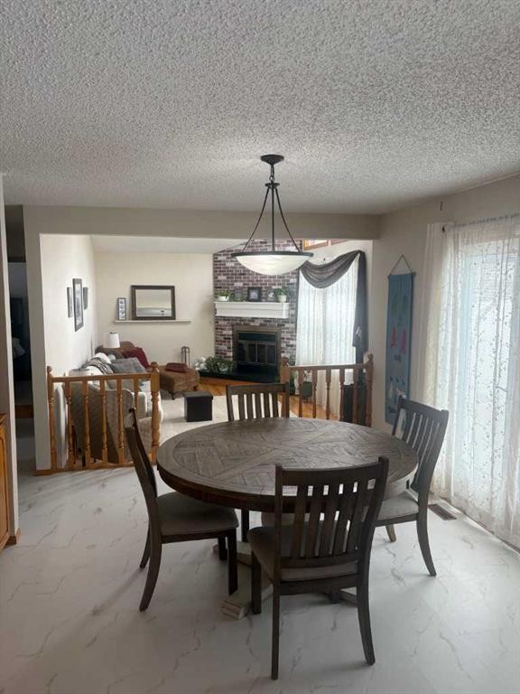 #28 Aspen Cres, Rural Athabasca County, AB - Indoor Photo Showing Dining Room