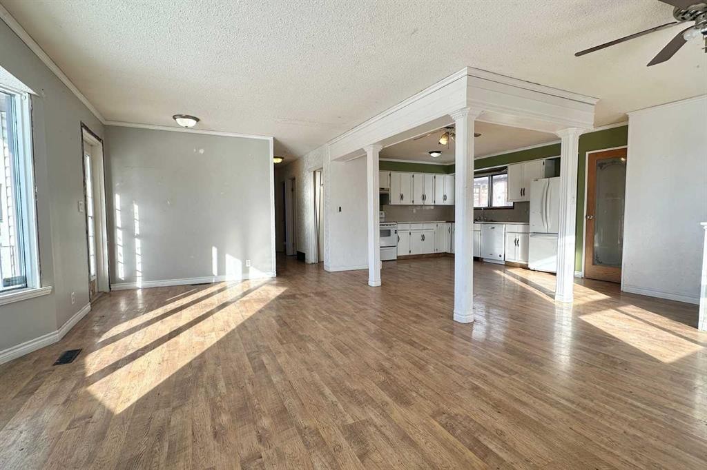 6 Hillside Avenue, Swan Hills, AB - Indoor Photo Showing Other Room