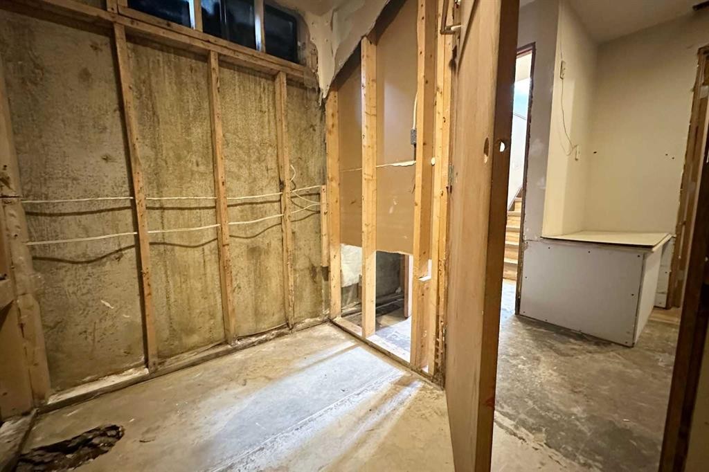 6 Hillside Avenue, Swan Hills, AB - Indoor Photo Showing Basement