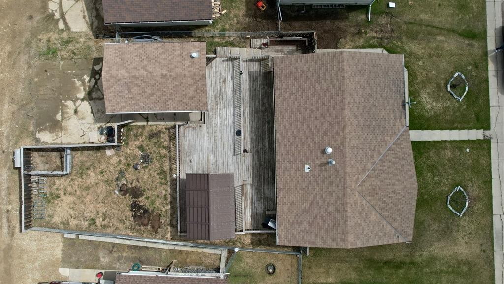 6 Hillside Avenue, Swan Hills, AB - Outdoor