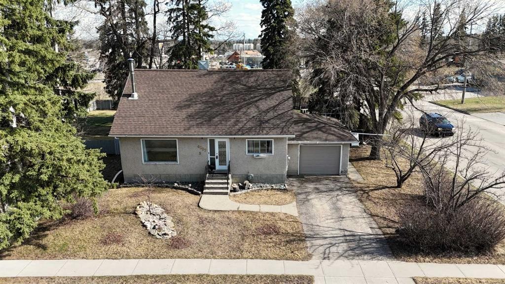 4237 5 Ave, Edson, AB - Outdoor