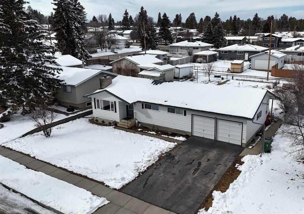 4230 5 Avenue, Edson, AB - Outdoor