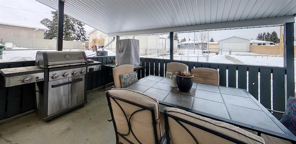 4230 5 Avenue, Edson, AB - Outdoor With Deck Patio Veranda With Exterior