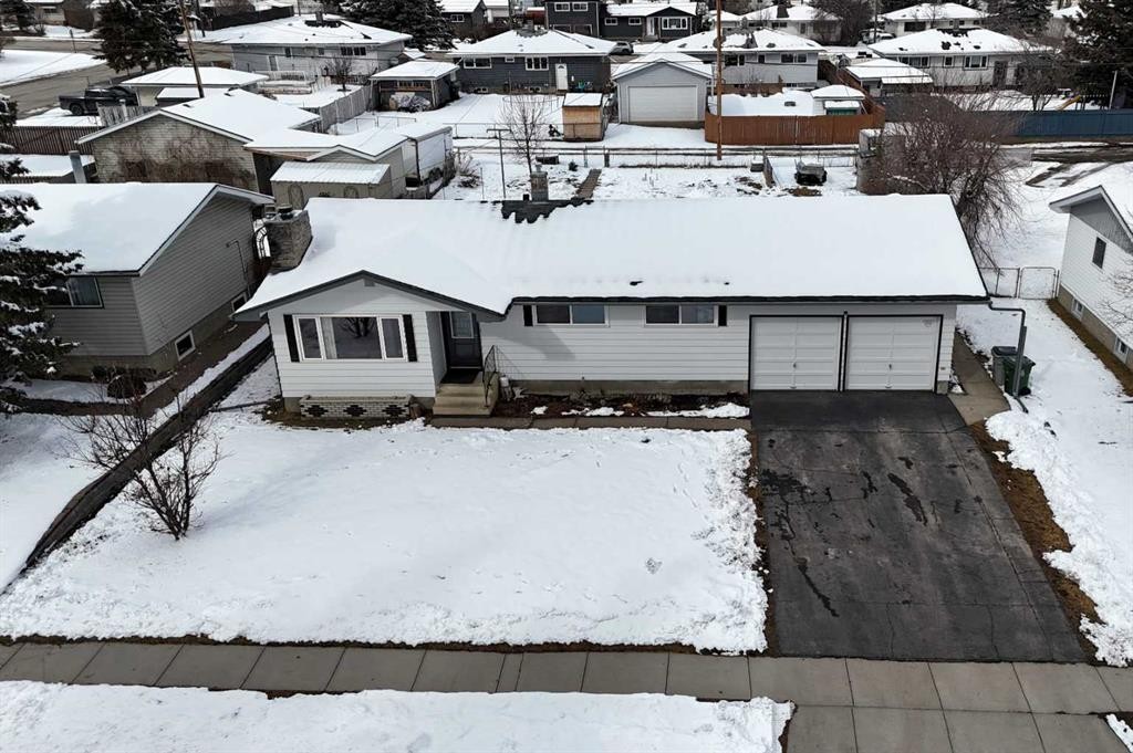 4230 5 Avenue, Edson, AB - Outdoor