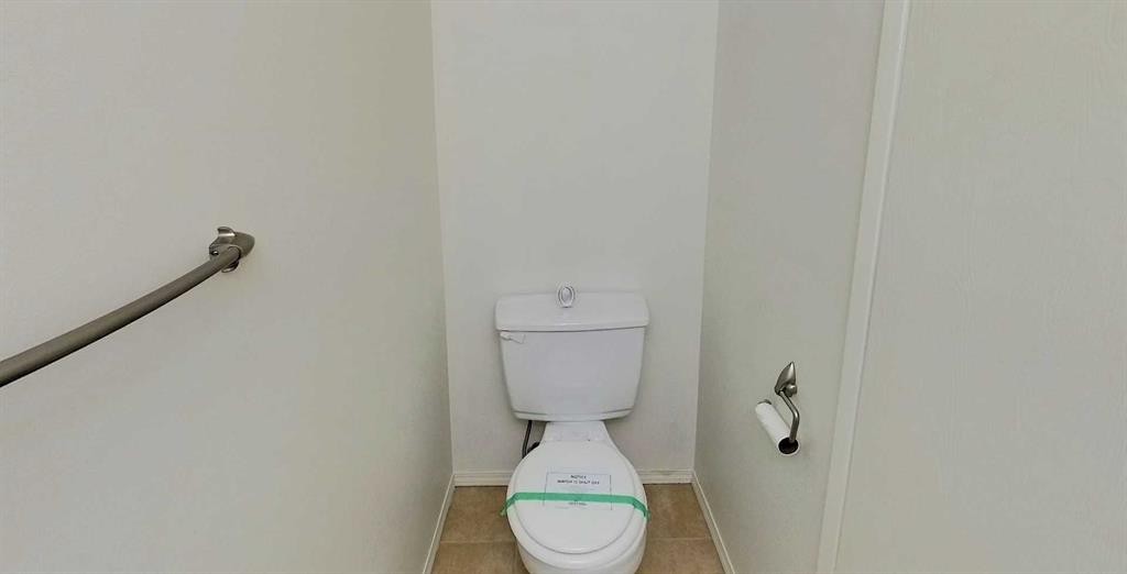 20-5215 6 Avenue, Edson, AB - Indoor Photo Showing Bathroom