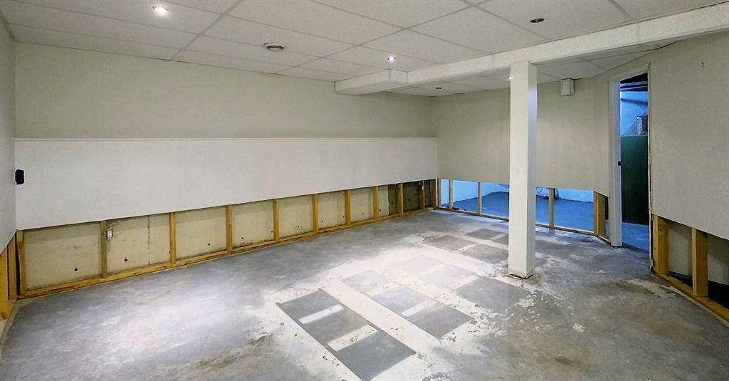 20-5215 6 Avenue, Edson, AB - Indoor