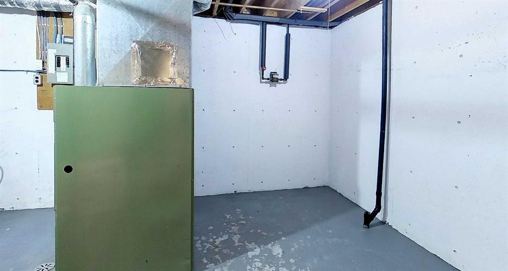 20-5215 6 Avenue, Edson, AB - Indoor