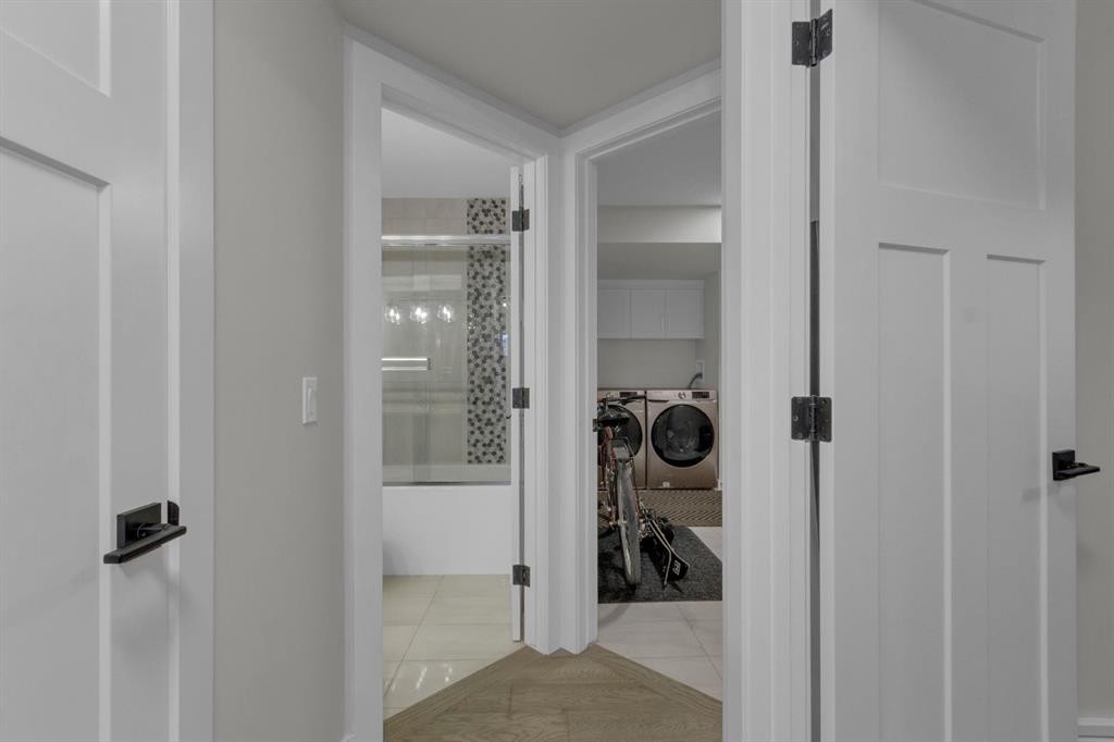 2-729 7Th, Canmore, AB - Indoor Photo Showing Other Room