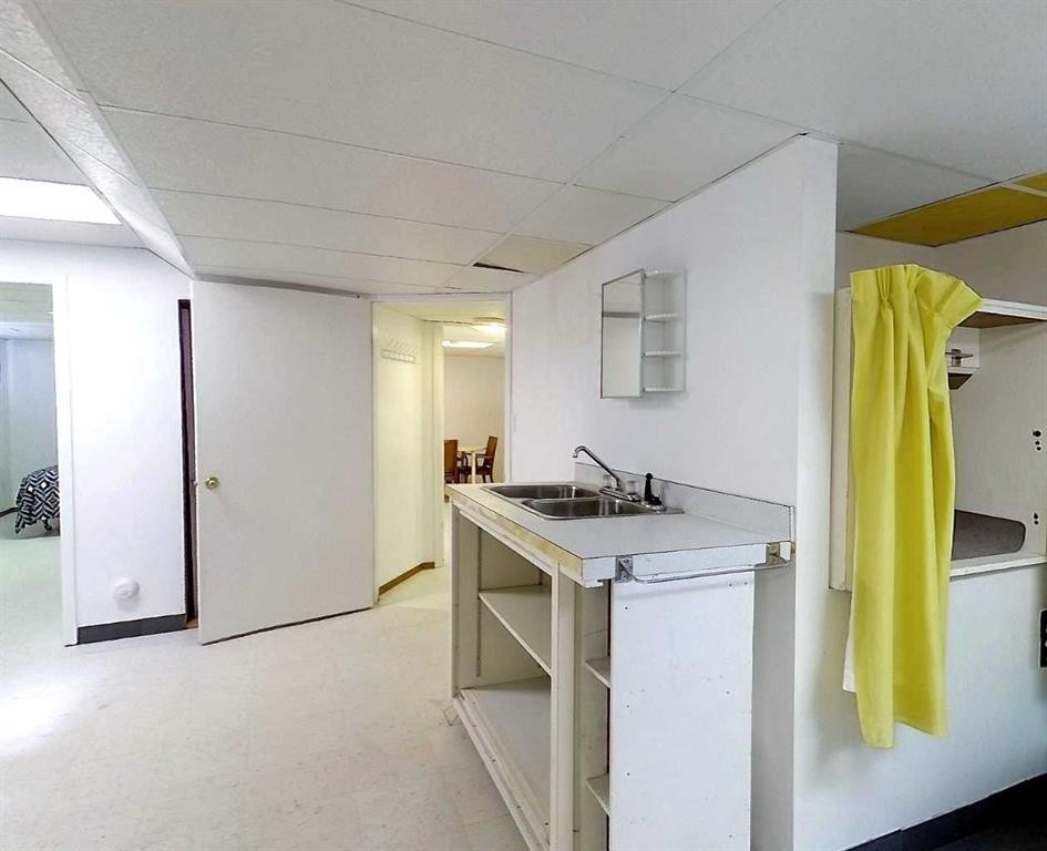 4827 5 Avenue, Edson, AB - Indoor