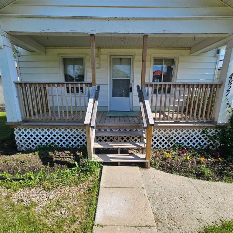 4827 5 Avenue, Edson, AB - Outdoor With Deck Patio Veranda