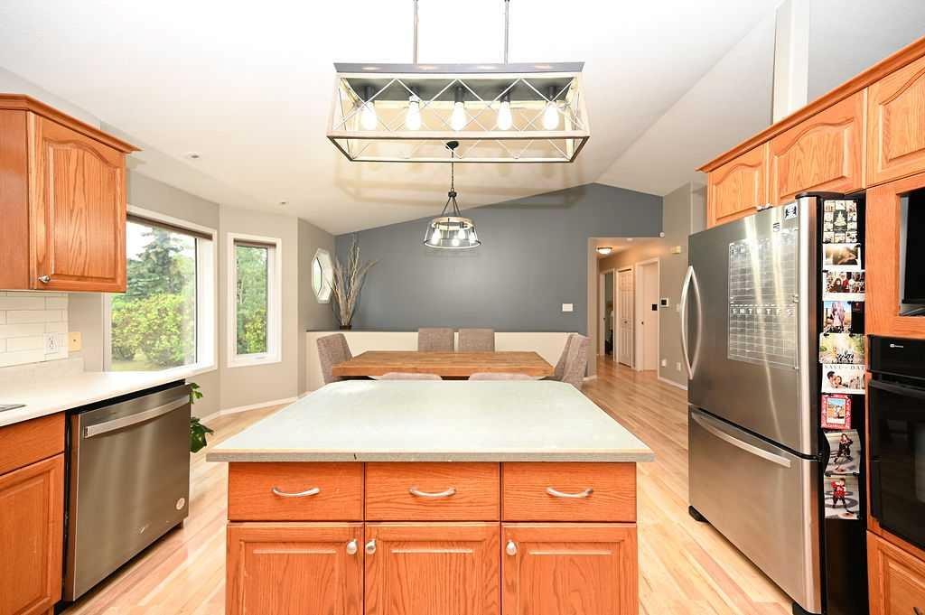 192042 Township Road 665, Athabasca, AB - Indoor Photo Showing Kitchen