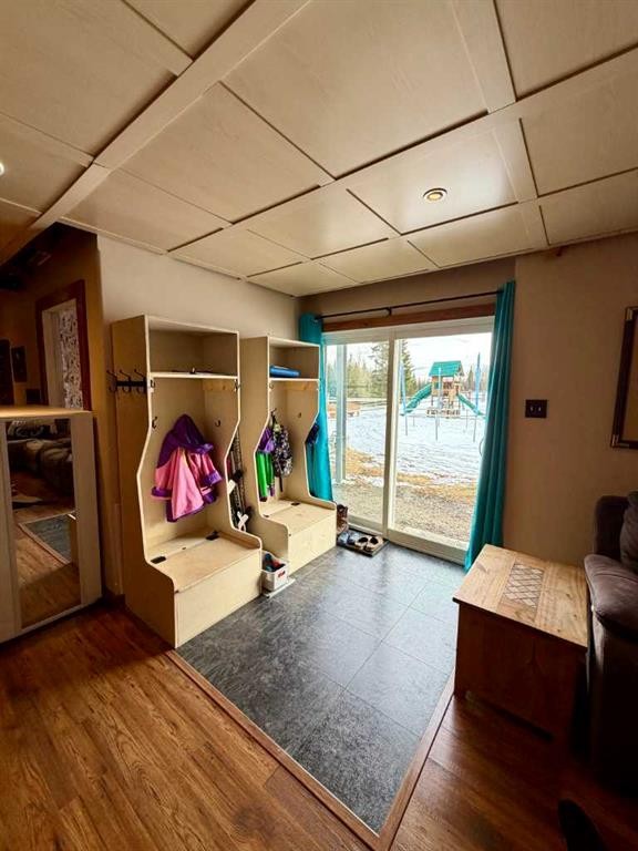 55111 Range Road 160A, Rural Yellowhead County, AB - Indoor