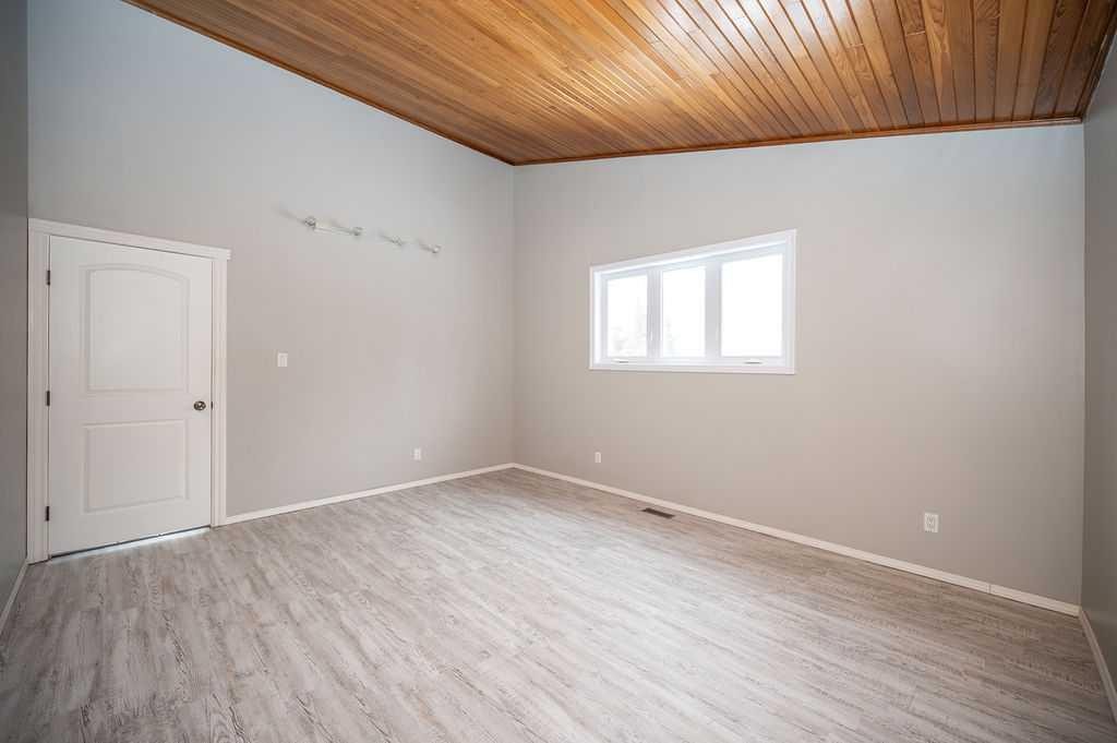 203039 Township Road 662, Rural Athabasca County, AB - Indoor Photo Showing Other Room