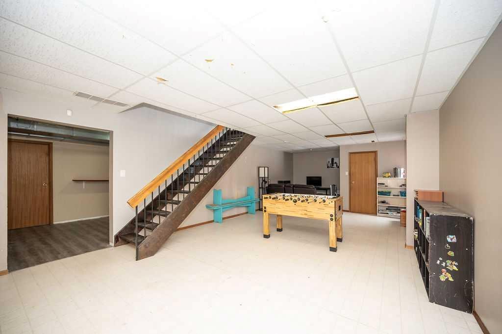 203039 Township Road 662, Rural Athabasca County, AB - Indoor