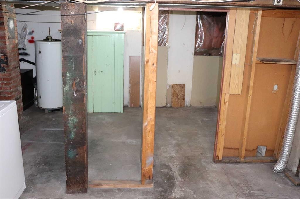 5113 5Th. Avenue, Edson, AB - Indoor Photo Showing Basement