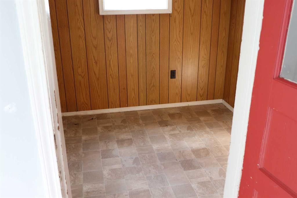 5113 5Th. Avenue, Edson, AB - Indoor Photo Showing Other Room