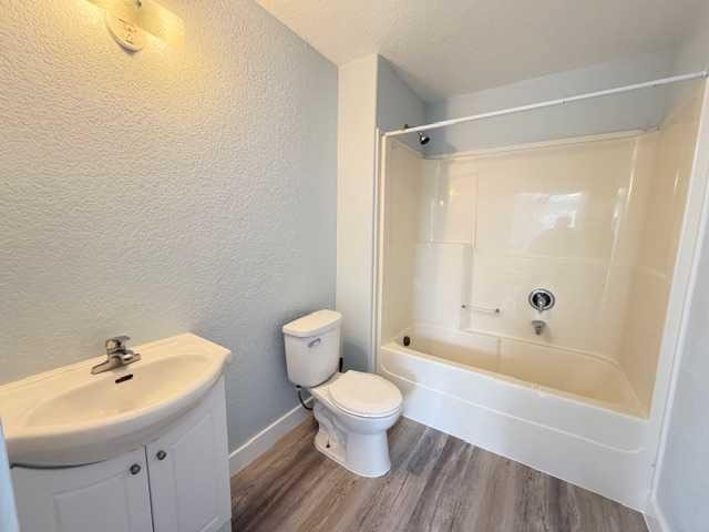 4230 Caribou Crescent, Wabasca, AB - Indoor Photo Showing Bathroom