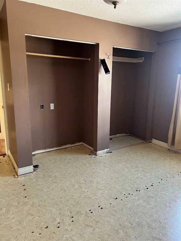 709 3 Avenue, Fox Creek, AB - Indoor Photo Showing Other Room