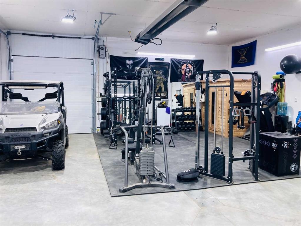56120 Range Road 93, Mayerthorpe, AB - Indoor Photo Showing Garage