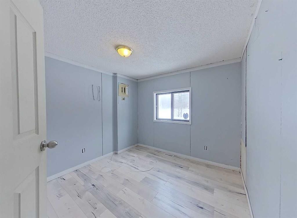 2135 Mistassiniy Road, Wabasca, AB - Indoor Photo Showing Other Room