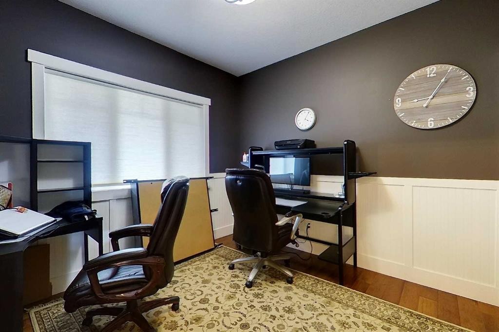 10 Parkdale Way Se, Slave Lake, AB - Indoor Photo Showing Office