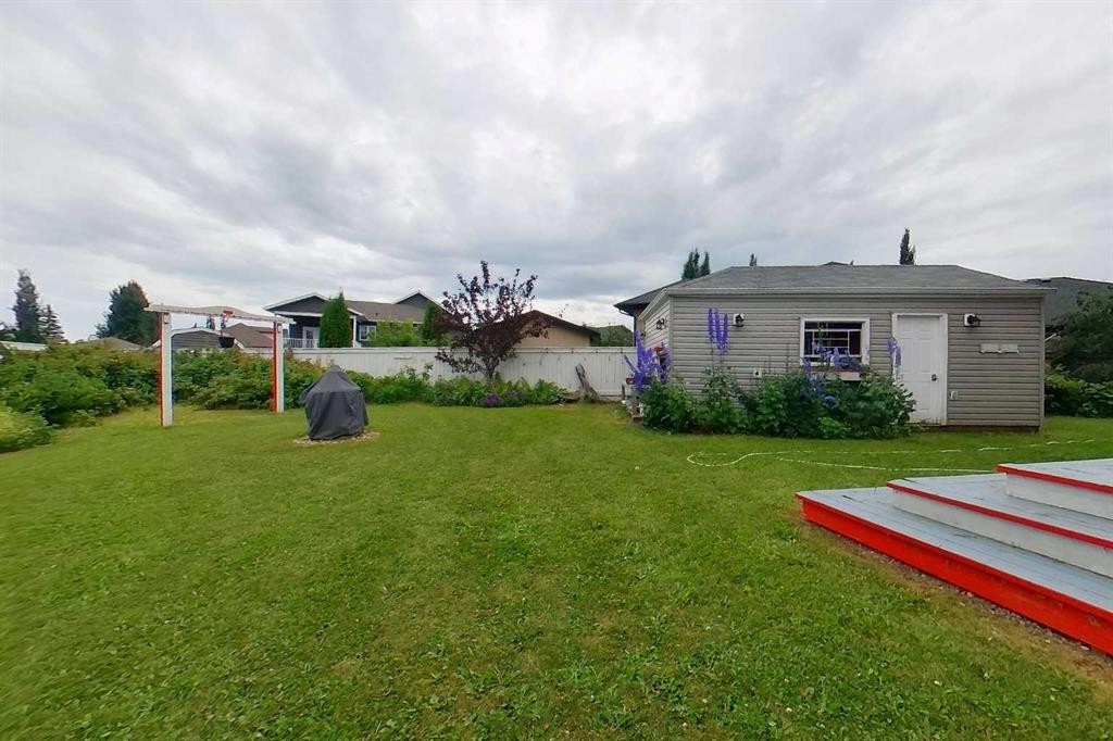 10 Parkdale Way Se, Slave Lake, AB - Outdoor