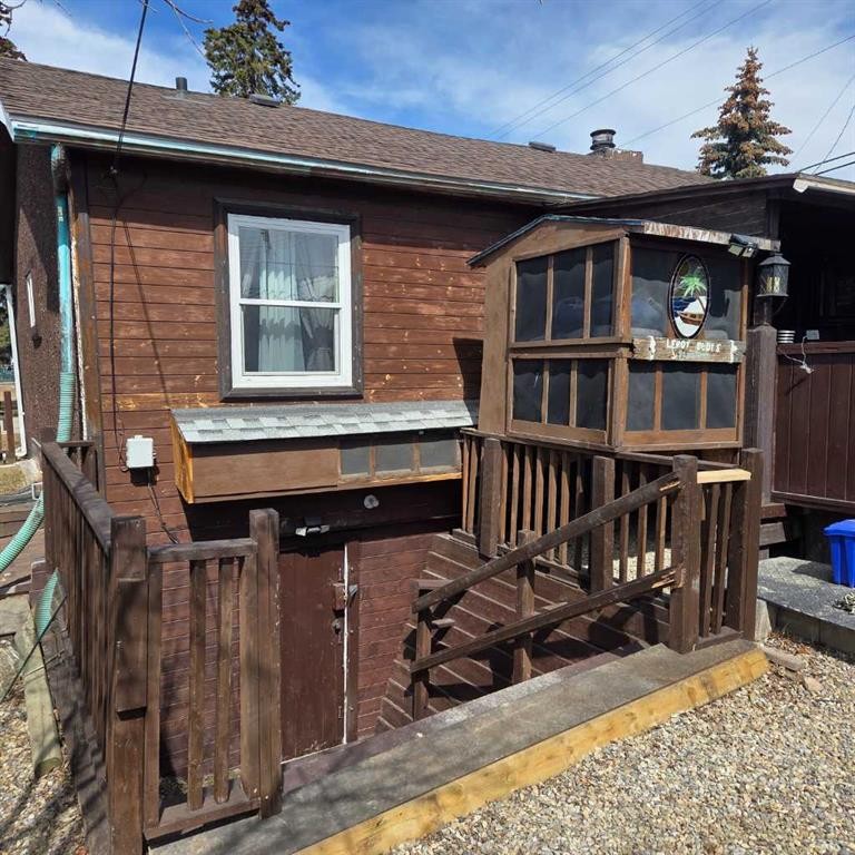 5015 8 Avenue, Edson, AB - Outdoor With Exterior