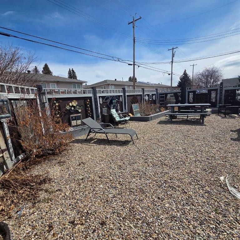 5015 8 Avenue, Edson, AB - Outdoor