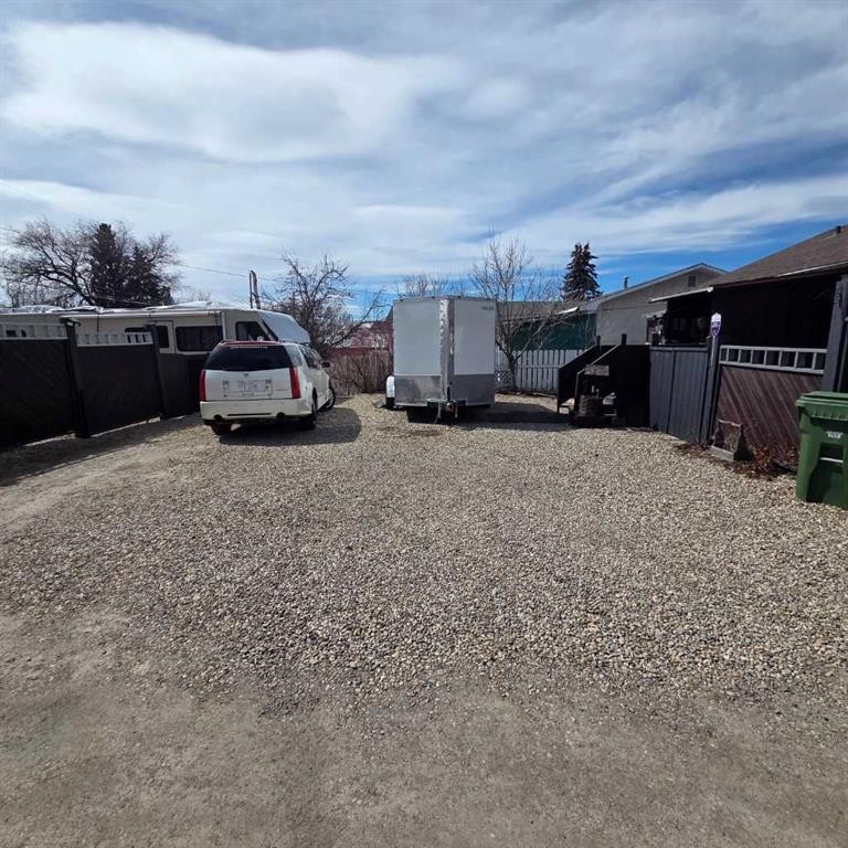 5015 8 Avenue, Edson, AB - Outdoor