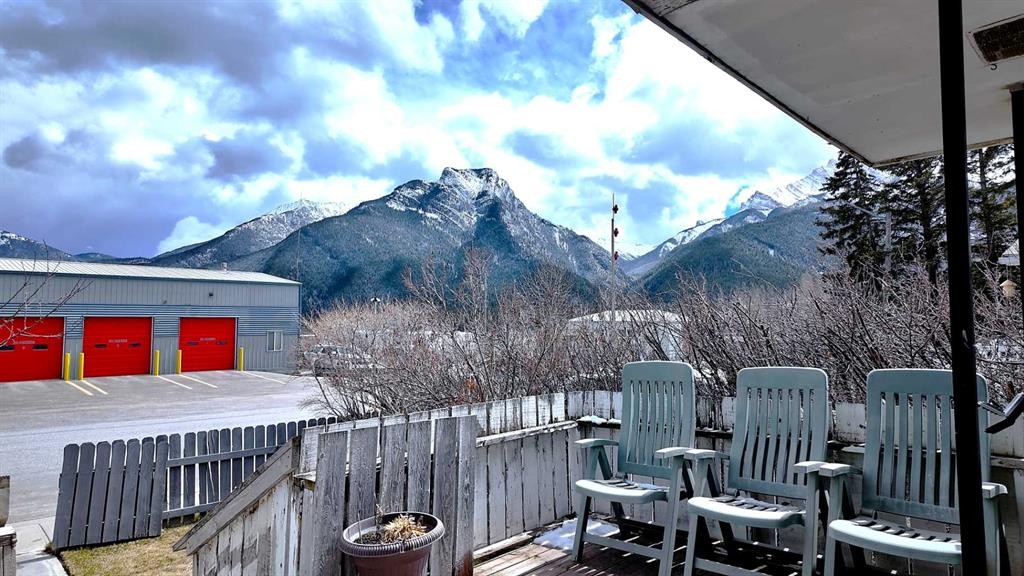 23 Mt Allen Drive, Exshaw, AB - Outdoor