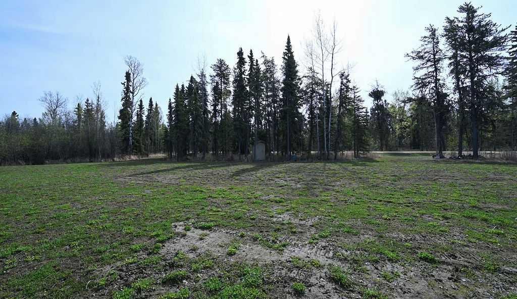 1690 Block 5 Poplar Street, Calling Lake, AB