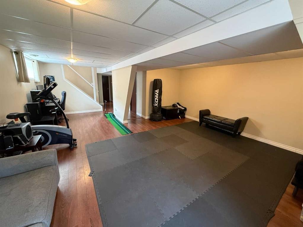458 Collinge Road, Hinton, AB - Indoor