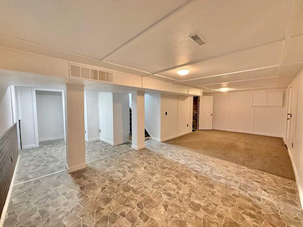 114 Willow Drive, Hinton, AB - Indoor