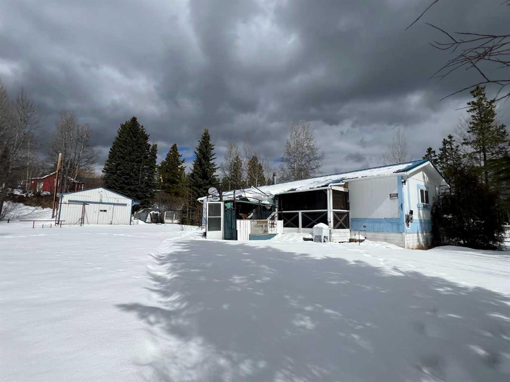 5010 49 Avenue, Robb, AB - Outdoor