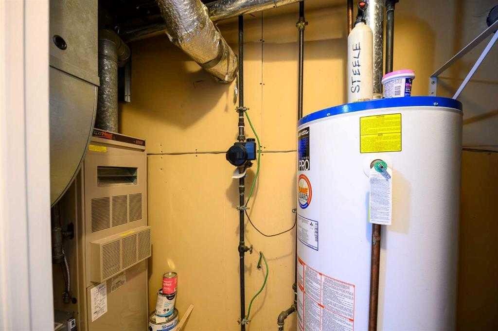 4618 54 Street, Athabasca, AB - Indoor Photo Showing Basement