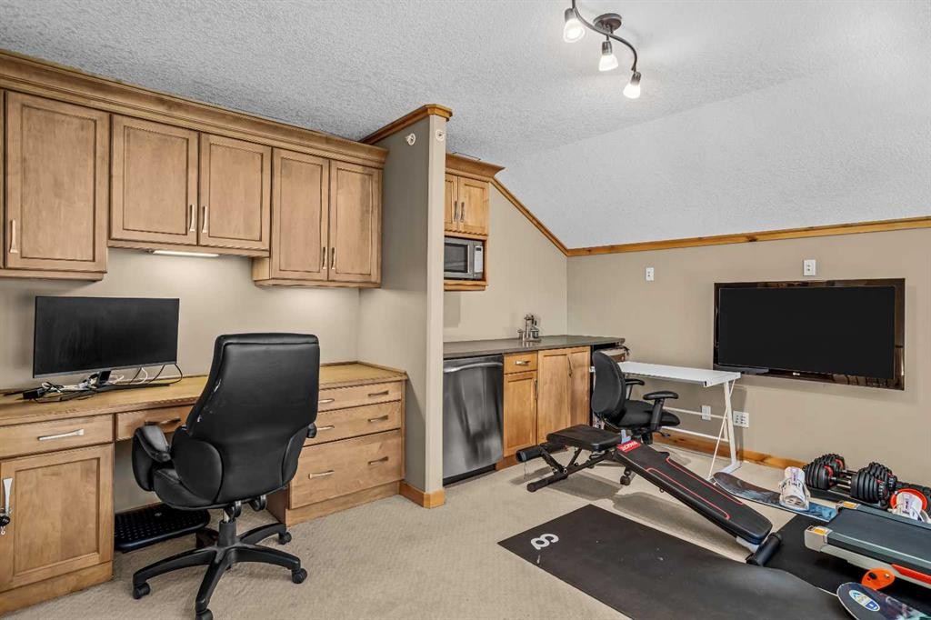 302-2100A Stewart Creek Drive, Canmore, AB - Indoor Photo Showing Office