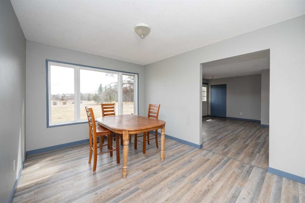 225024 Twp Rd 624, Rural Athabasca County, AB - Indoor Photo Showing Dining Room