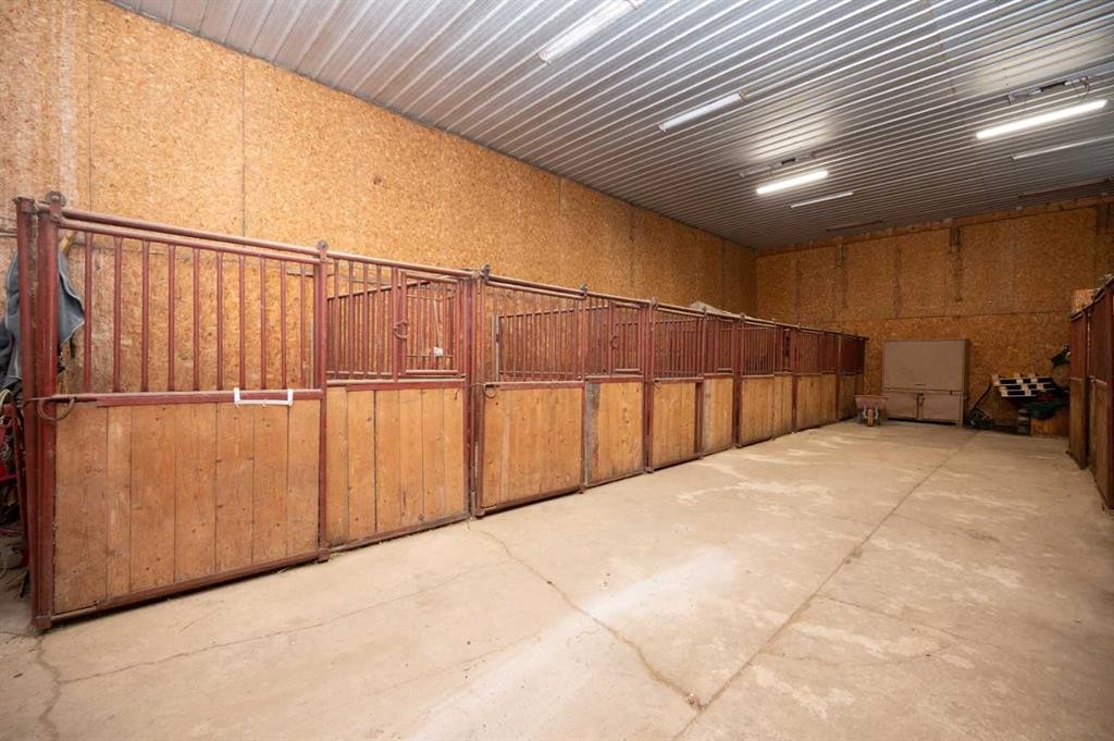225024 Twp Rd 624, Rural Athabasca County, AB - Indoor