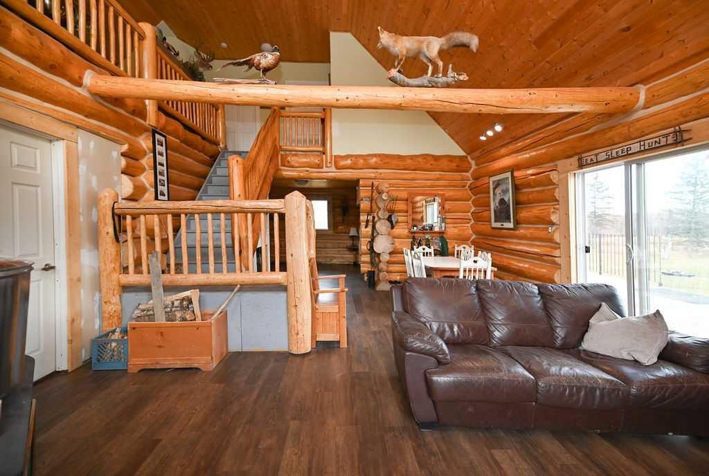 635013 Range Road 225, Athabasca, AB - Indoor