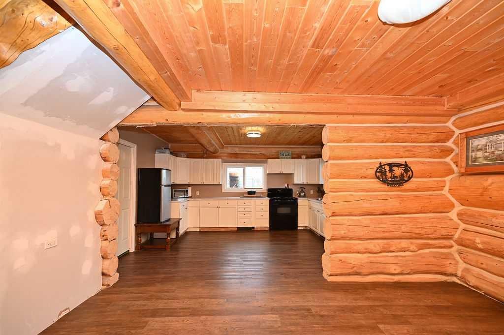 635013 Range Road 225, Athabasca, AB - Indoor