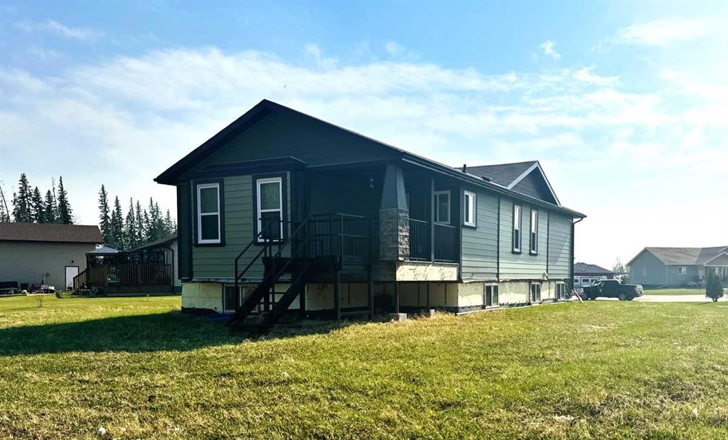 4320 Caribou Crescent, Wabasca, AB - Outdoor