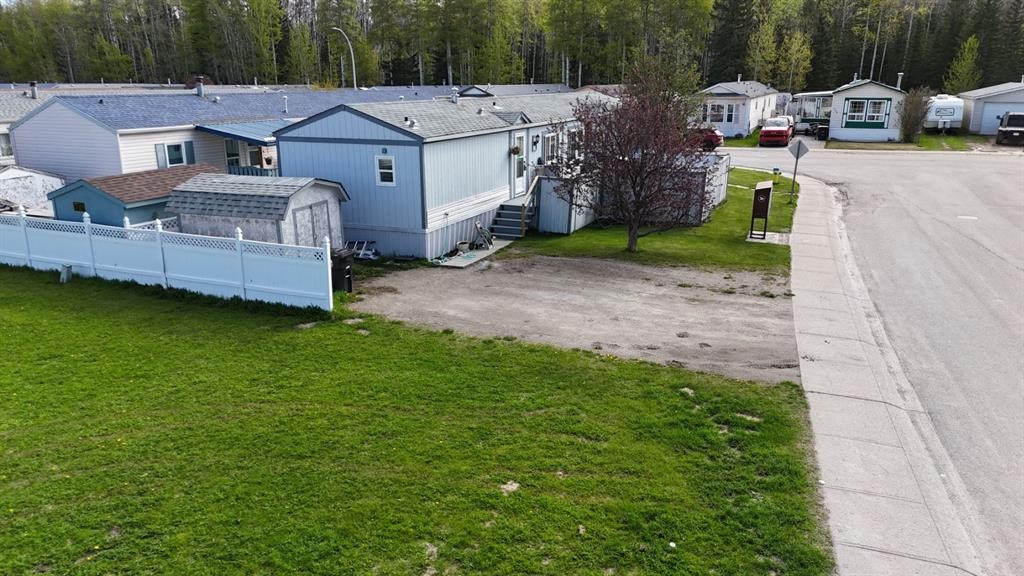 102 Nickerson Avenue, Hinton, AB