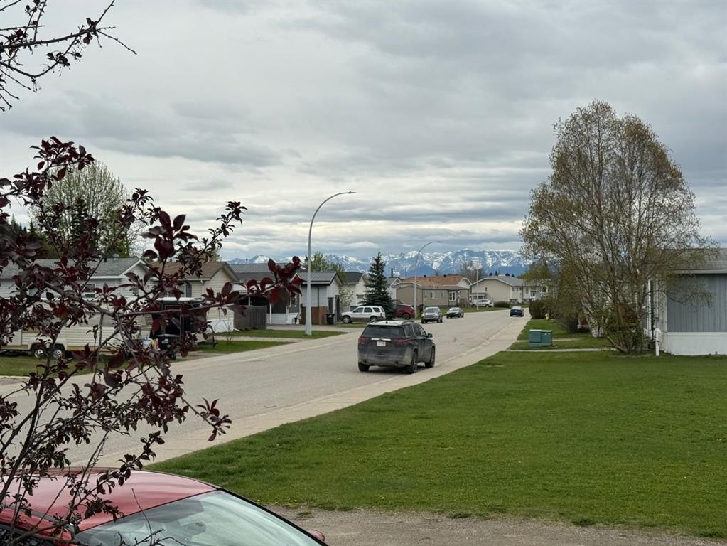 102 Nickerson Avenue, Hinton, AB