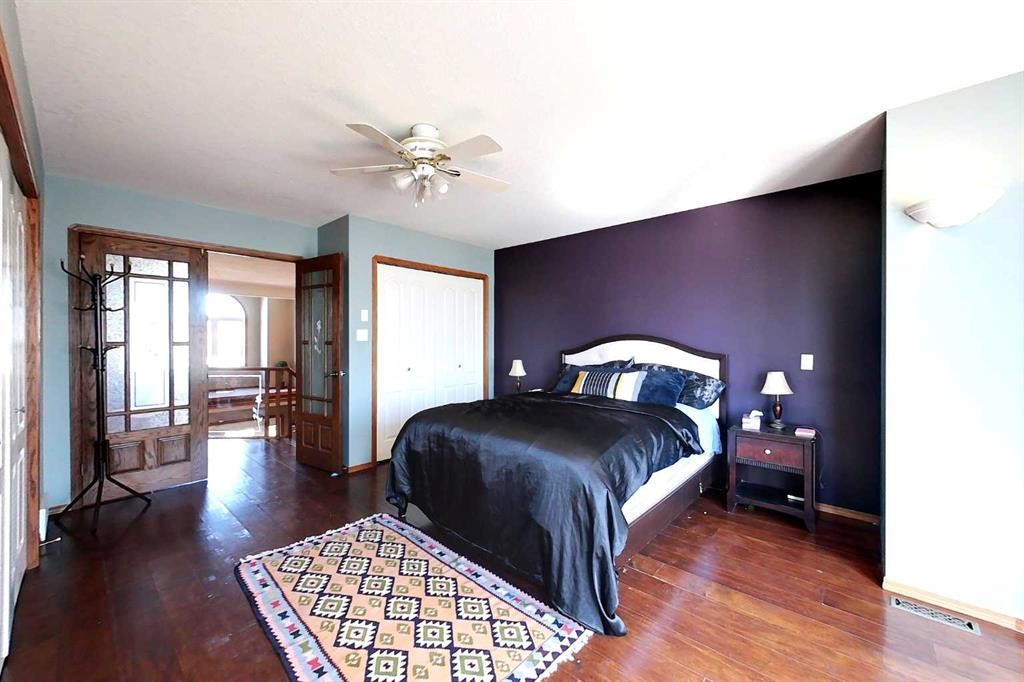 23 Springwood Drive Ne, Slave Lake, AB - Indoor Photo Showing Bedroom