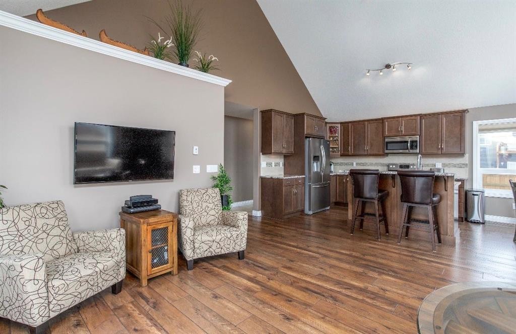 # 219 162 Peace River Avenue, Joussard, AB - Indoor Photo Showing Other Room
