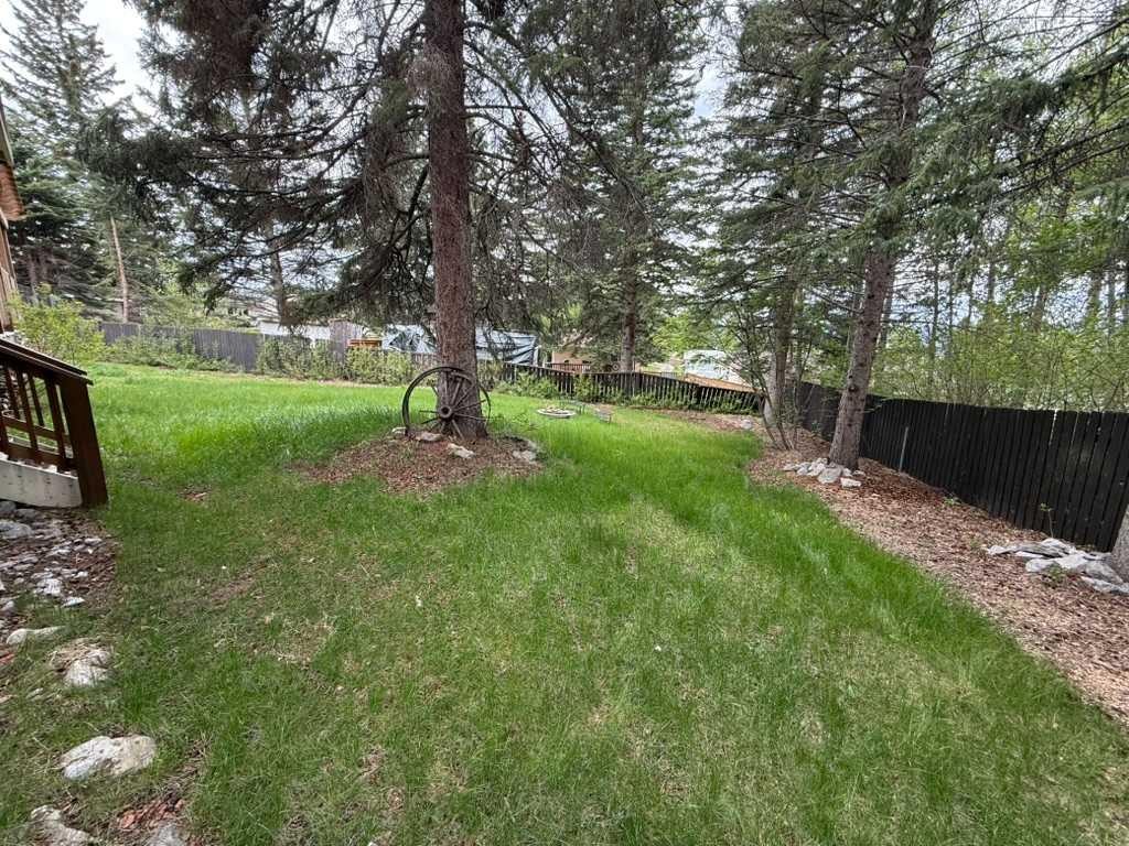 147 Seabolt Crescent, Hinton, AB - Outdoor