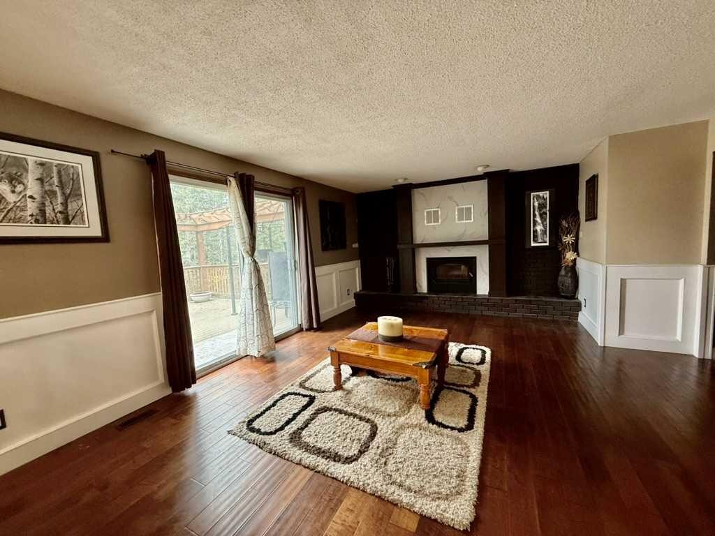 147 Seabolt Crescent, Hinton, AB - Indoor