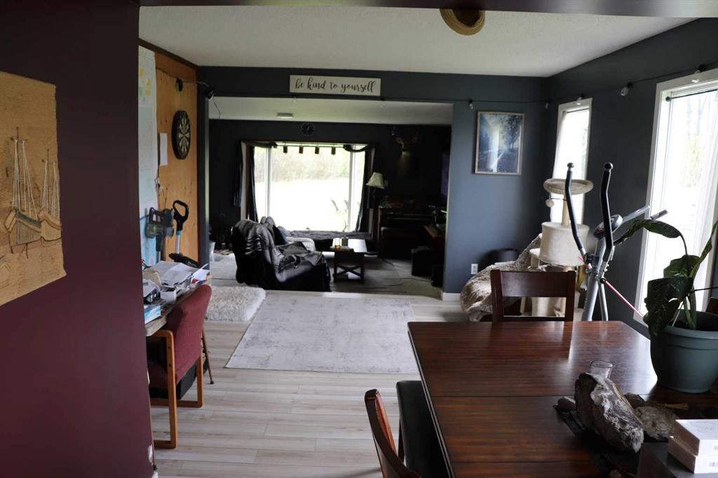 54525 Range Road 142B, Rural Yellowhead County, AB - Indoor